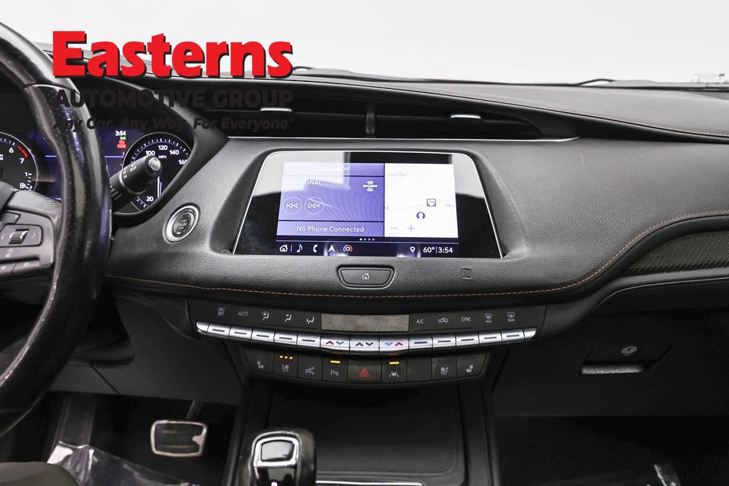 Used 2019 Cadillac XT4 Sport AWD/4WD image 12