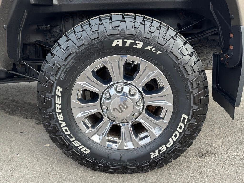 Used 2019 Ford F250 King Ranch w/ Chrome Package image 52