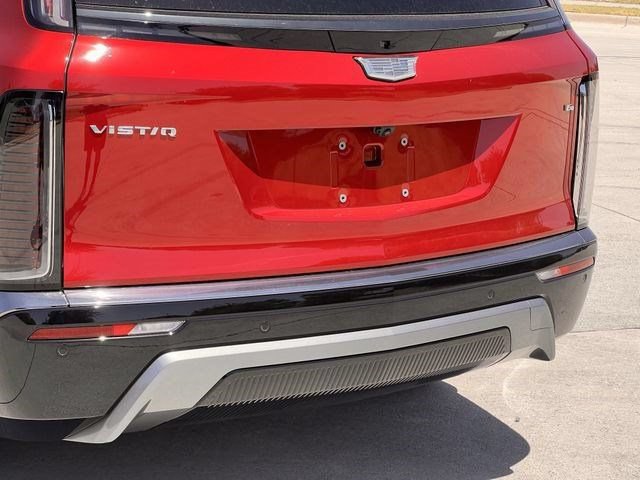 New 2027 Cadillac Vistiq Luxury AWD/4WD image 6