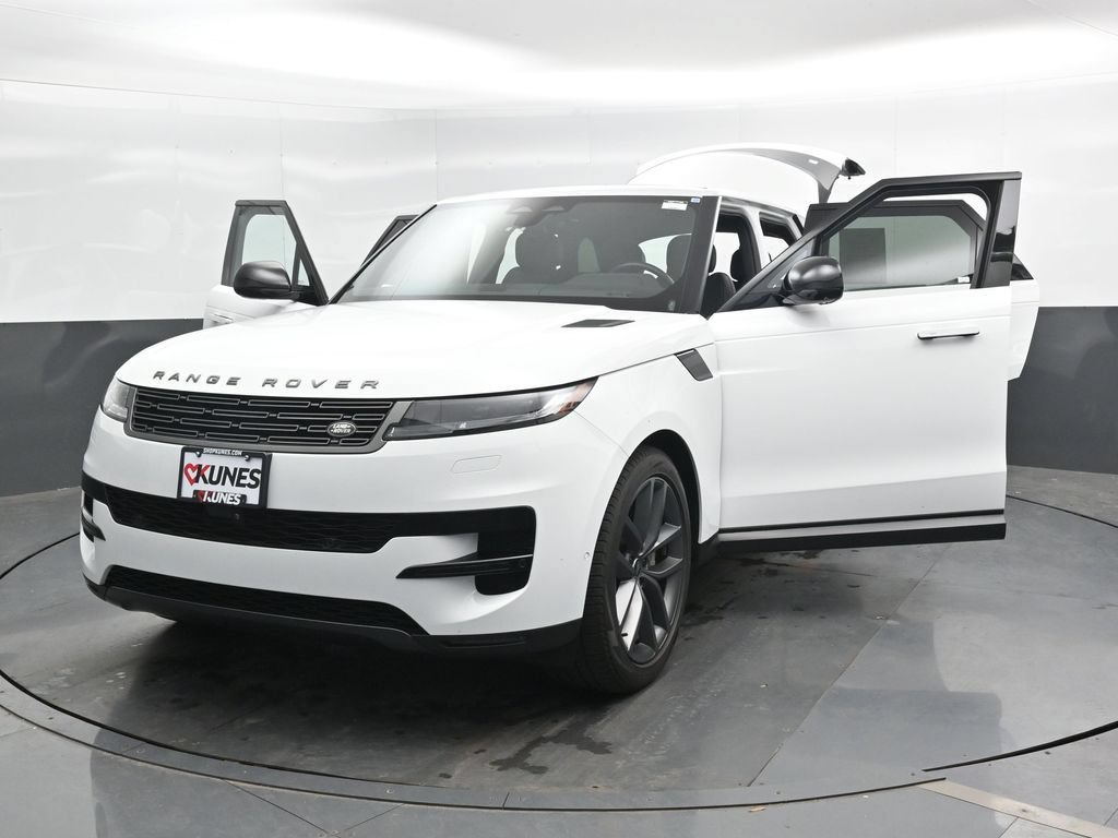 Used 2024 Land Rover Range Rover Sport SE AWD/4WD image 48