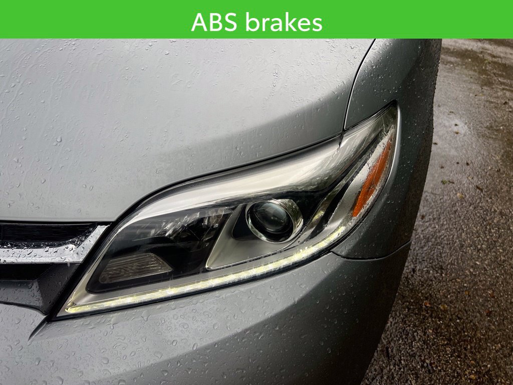 Used 2020 Toyota Sienna XLE AWD/4WD image 13