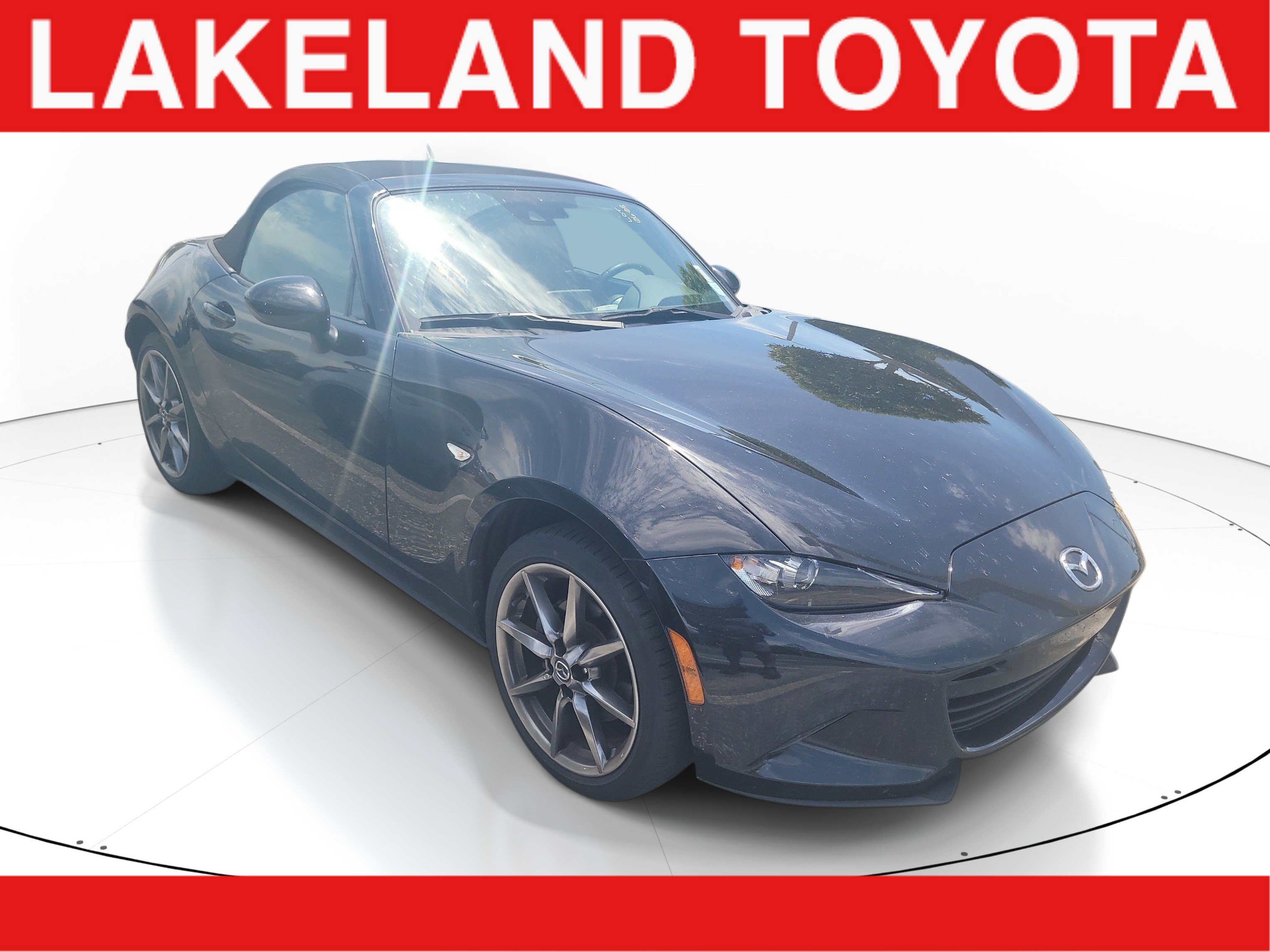 Used 2023 MAZDA MX-5 Miata Grand Touring RWD image 1
