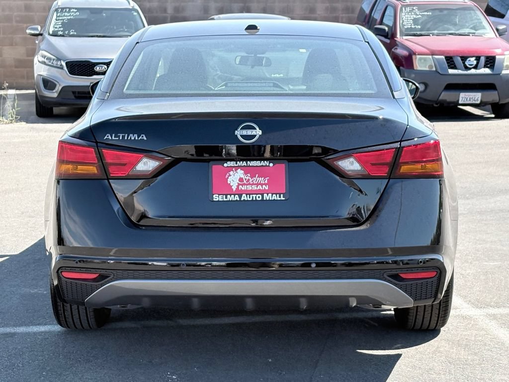 New 2026 Nissan Altima 2.5 SV FWD image 5