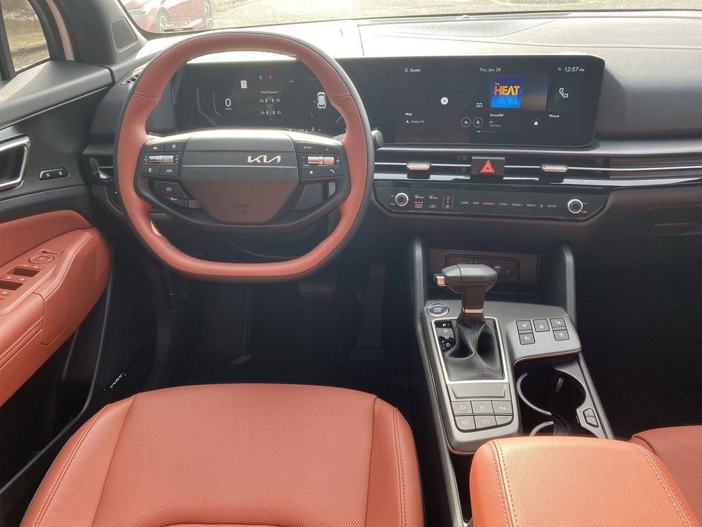 New 2026 Kia Sportage SX FWD image 12