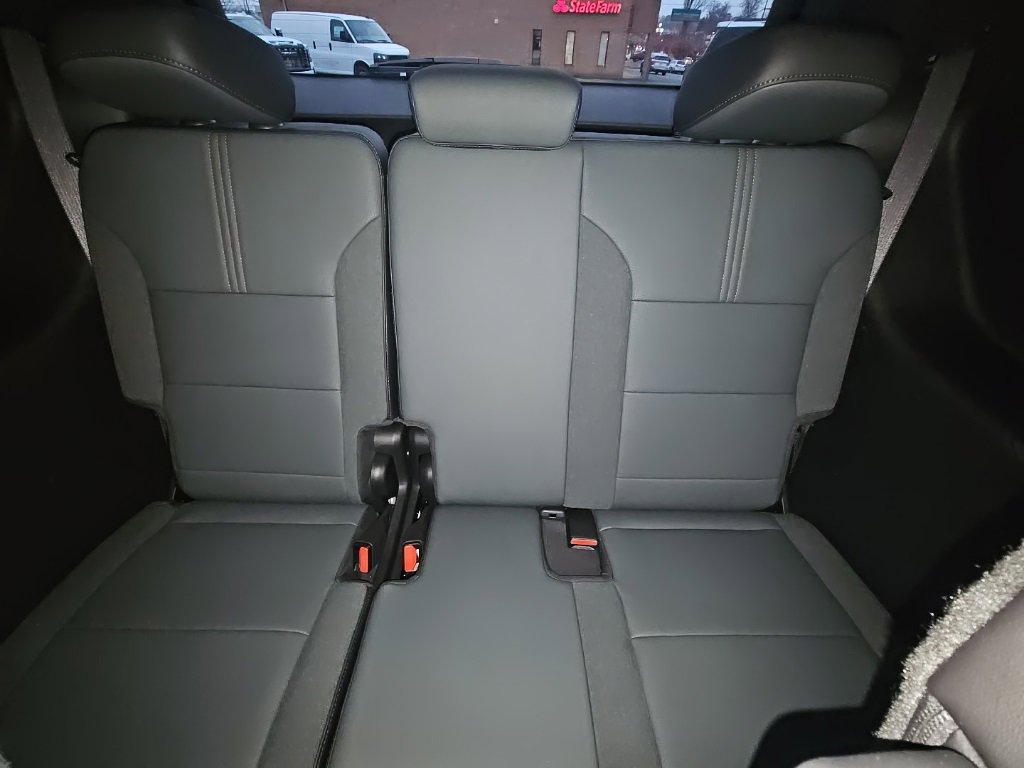 Certified 2024 GMC Acadia AT4 w/ LPO, Floor Liner Package image 15