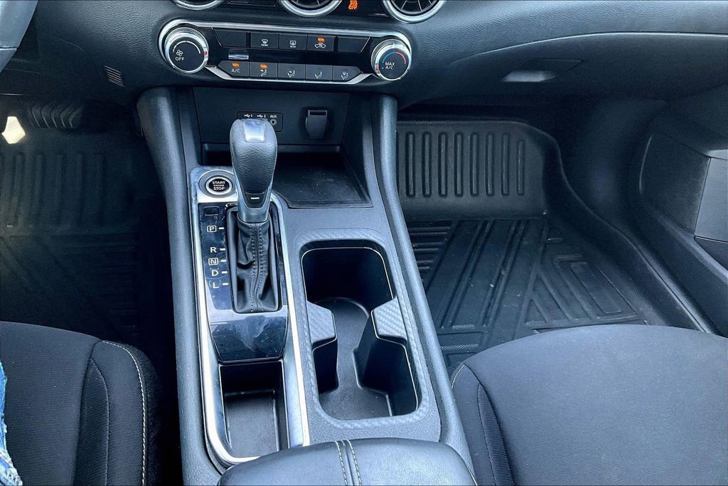 Used 2022 Nissan Sentra SV image 16