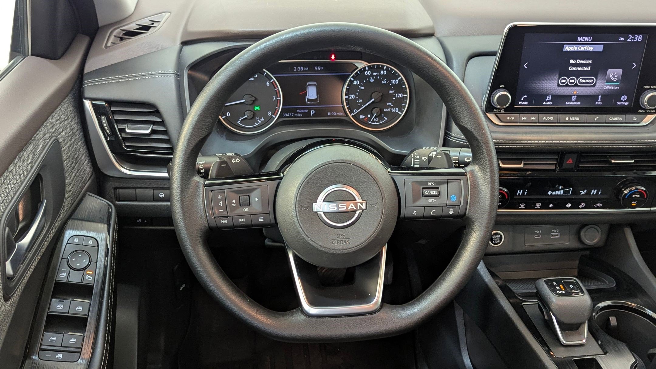 Used 2022 Nissan Rogue SV image 4