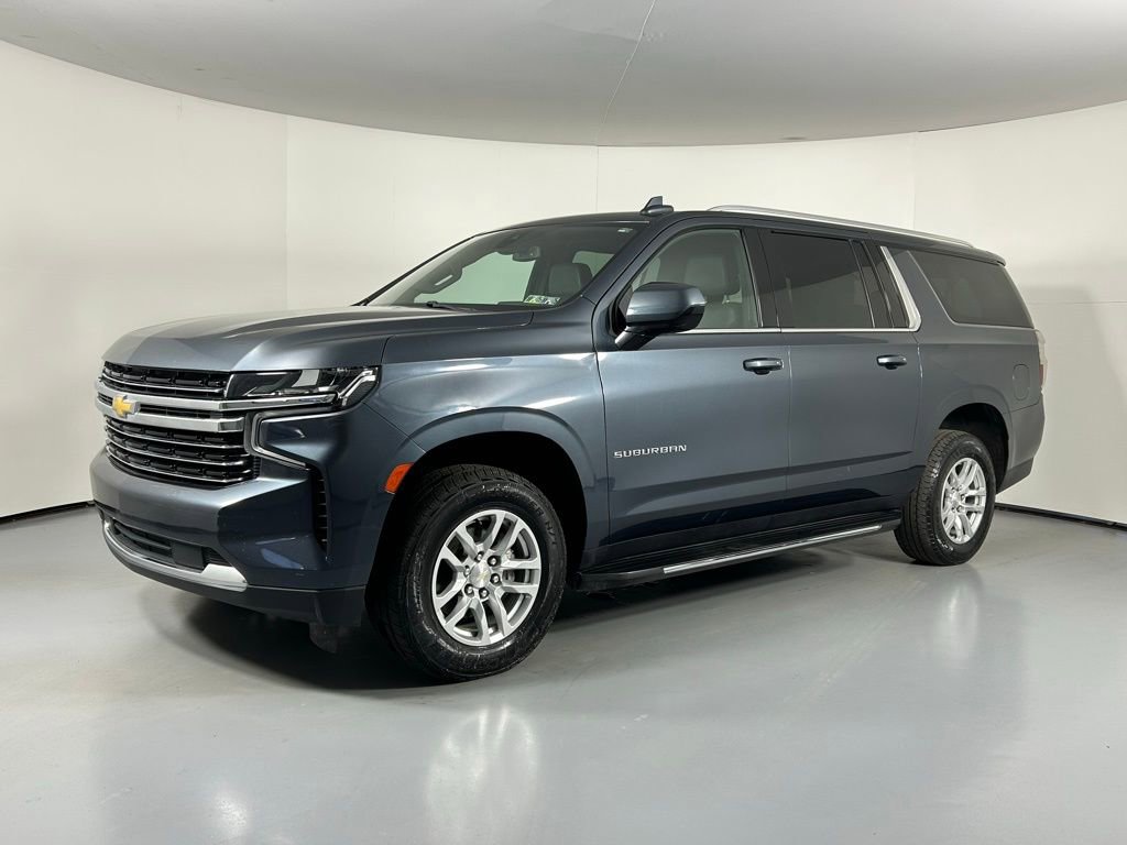 Used 2021 Chevrolet Suburban LT image 3