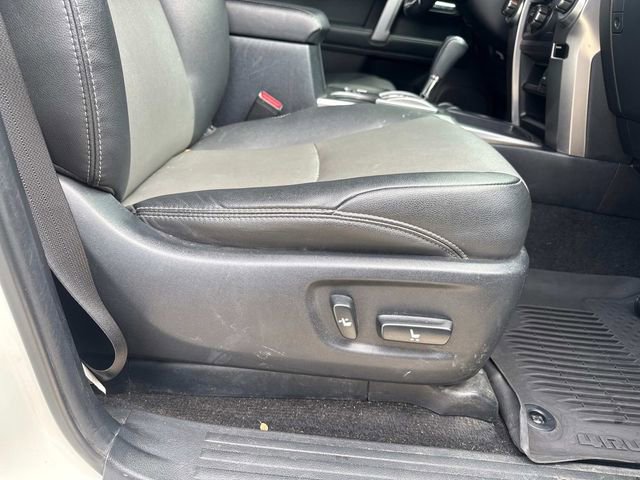 Used 2021 Toyota 4Runner SR5 Premium w/ Moonroof Package RWD image 18