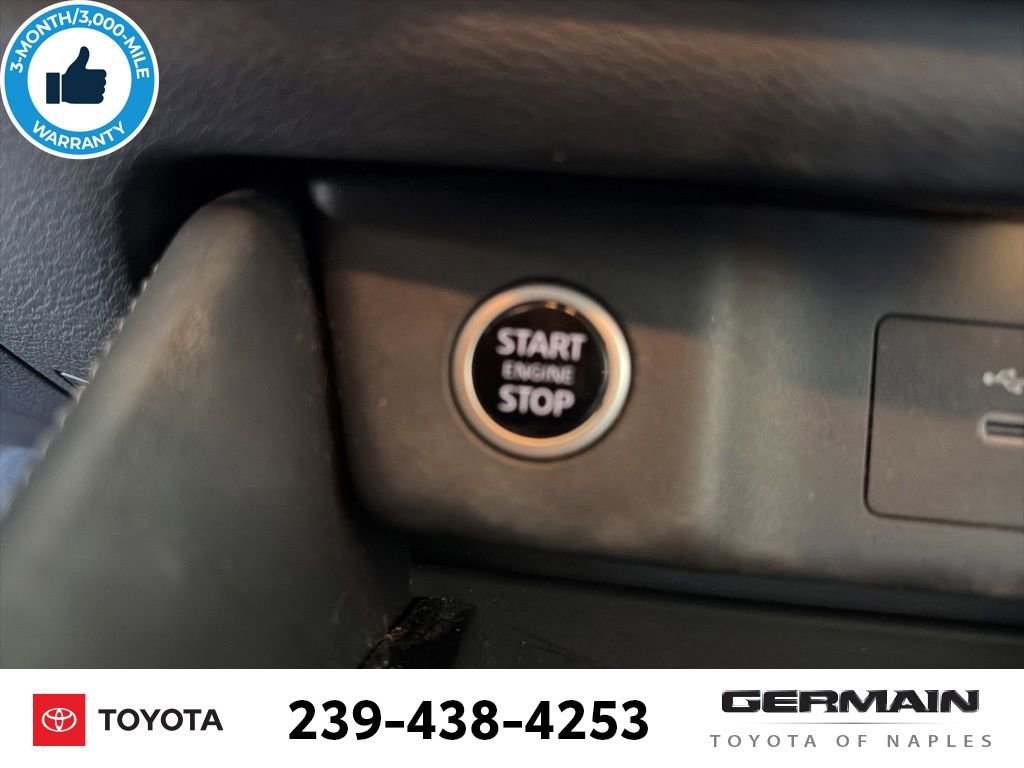 Used 2021 Nissan Rogue SL w/ Premium Package FWD image 17