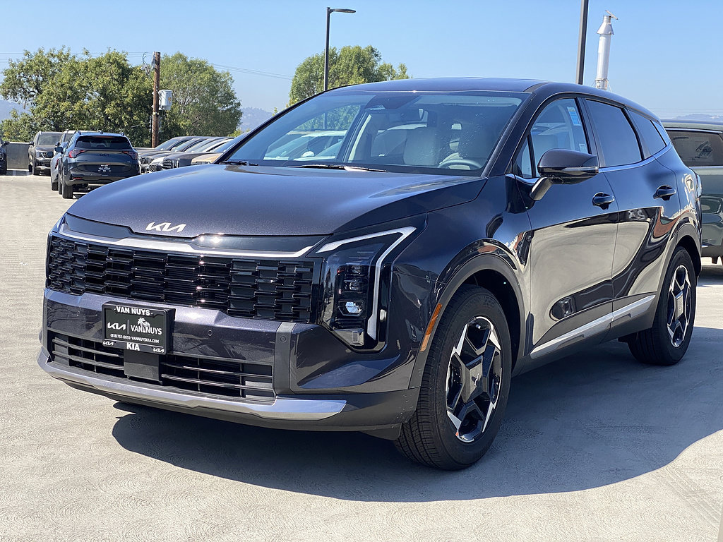 New 2026 Kia Sportage EX FWD image 7