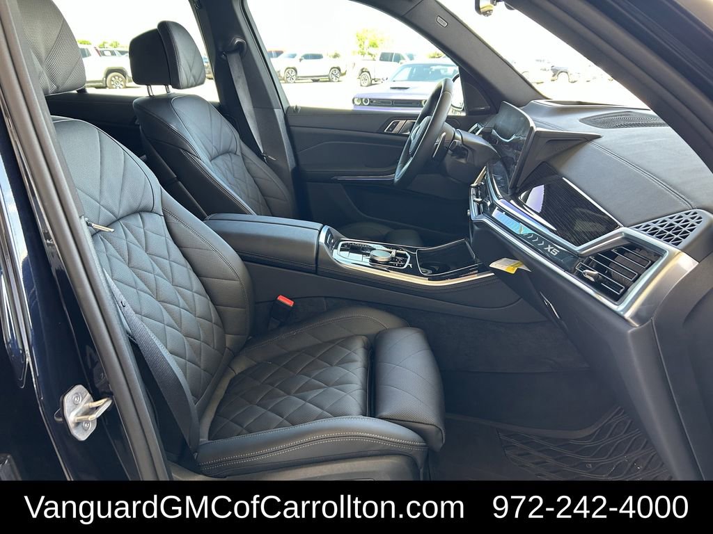 Used 2026 BMW X5 xDrive40i w/ M Sport Package image 33