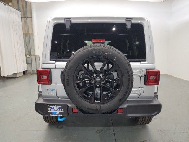 New 2024 Jeep Wrangler Unlimited Sahara AWD/4WD image 7