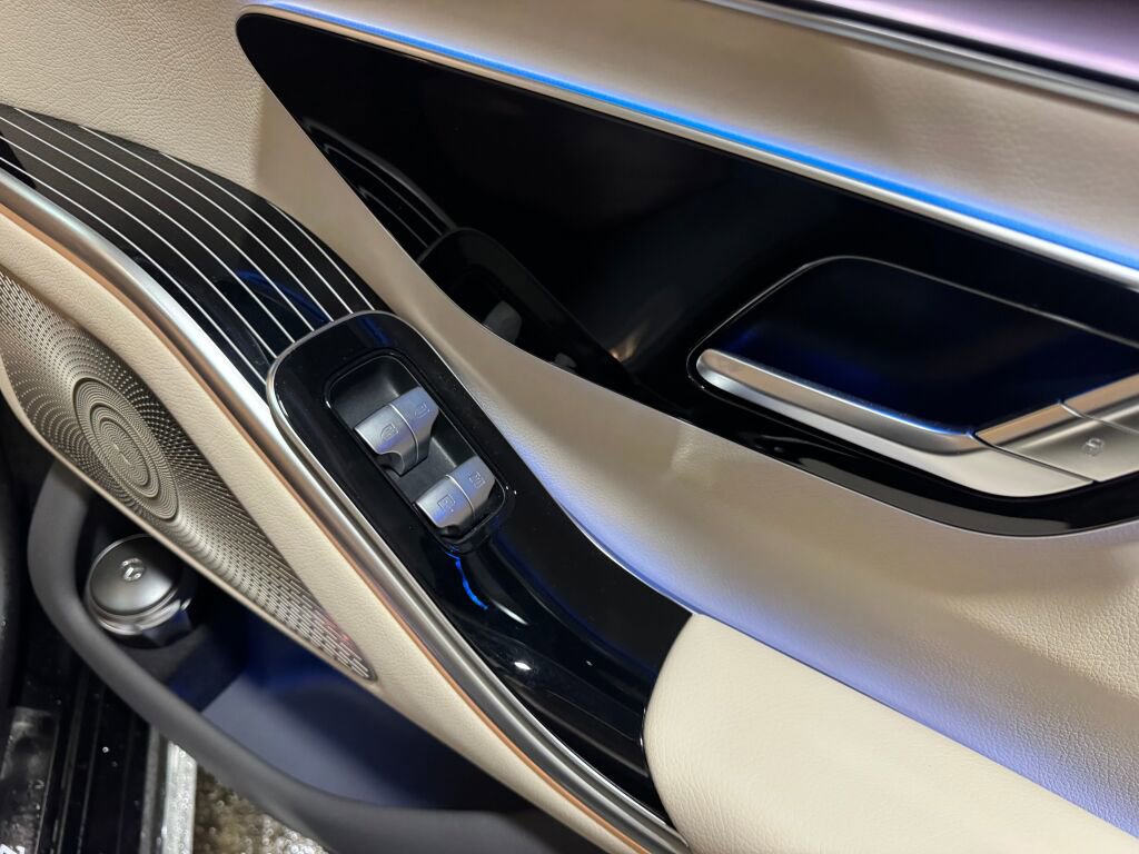 Certified 2023 Mercedes-Benz S 500 4MATIC image 21