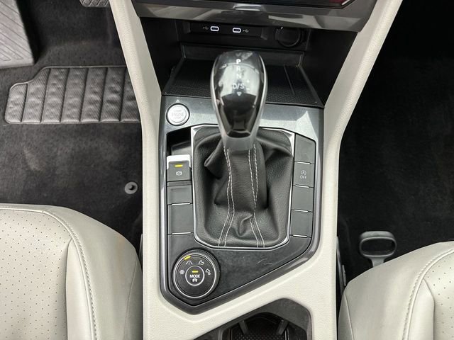 Certified 2022 Volkswagen Tiguan SE AWD/4WD image 21