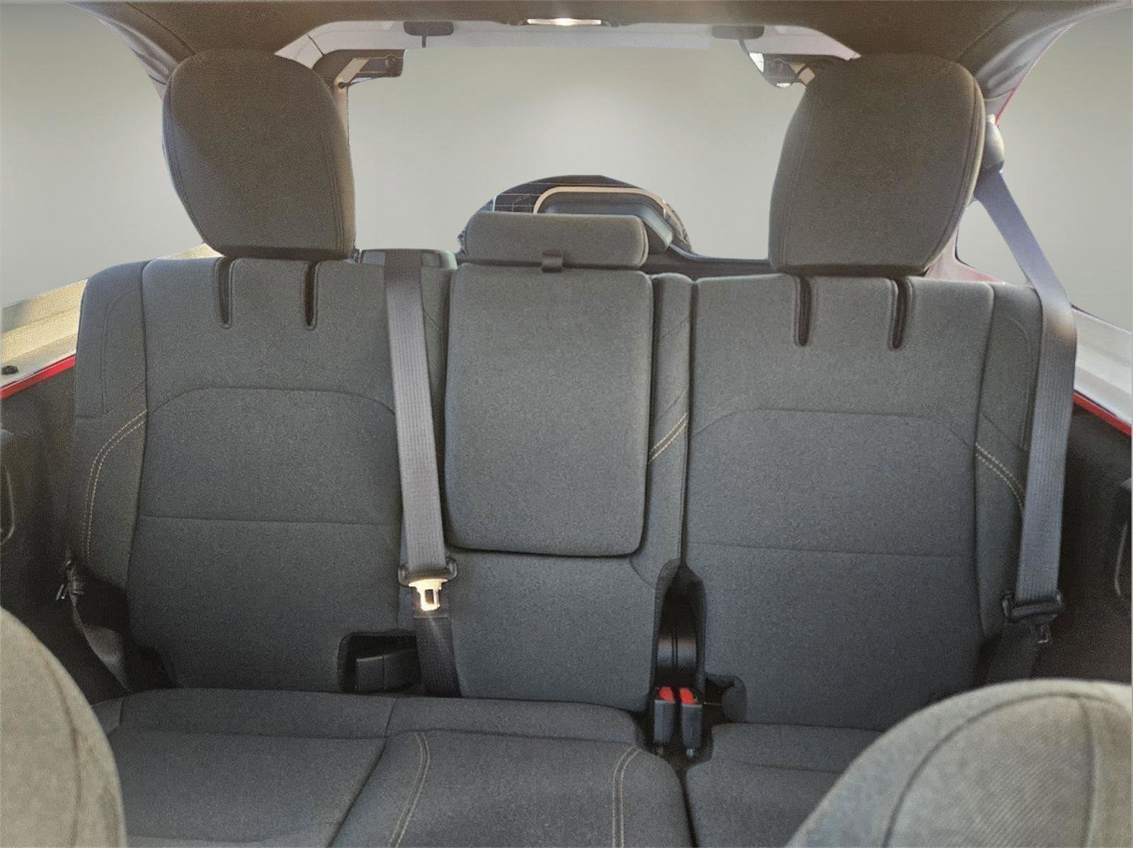 Used 2025 Jeep Wrangler Willys image 20