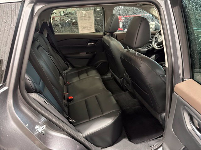 Certified 2023 Nissan Rogue SL AWD/4WD image 12