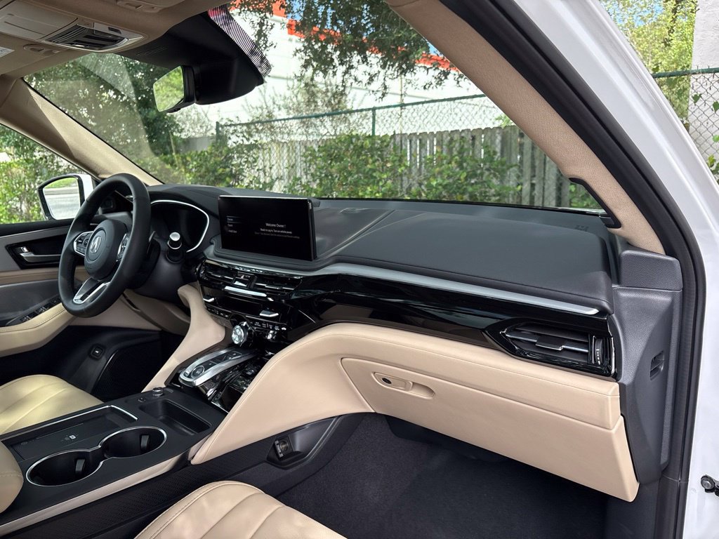 New 2026 Acura MDX w/ Technology Package FWD image 13