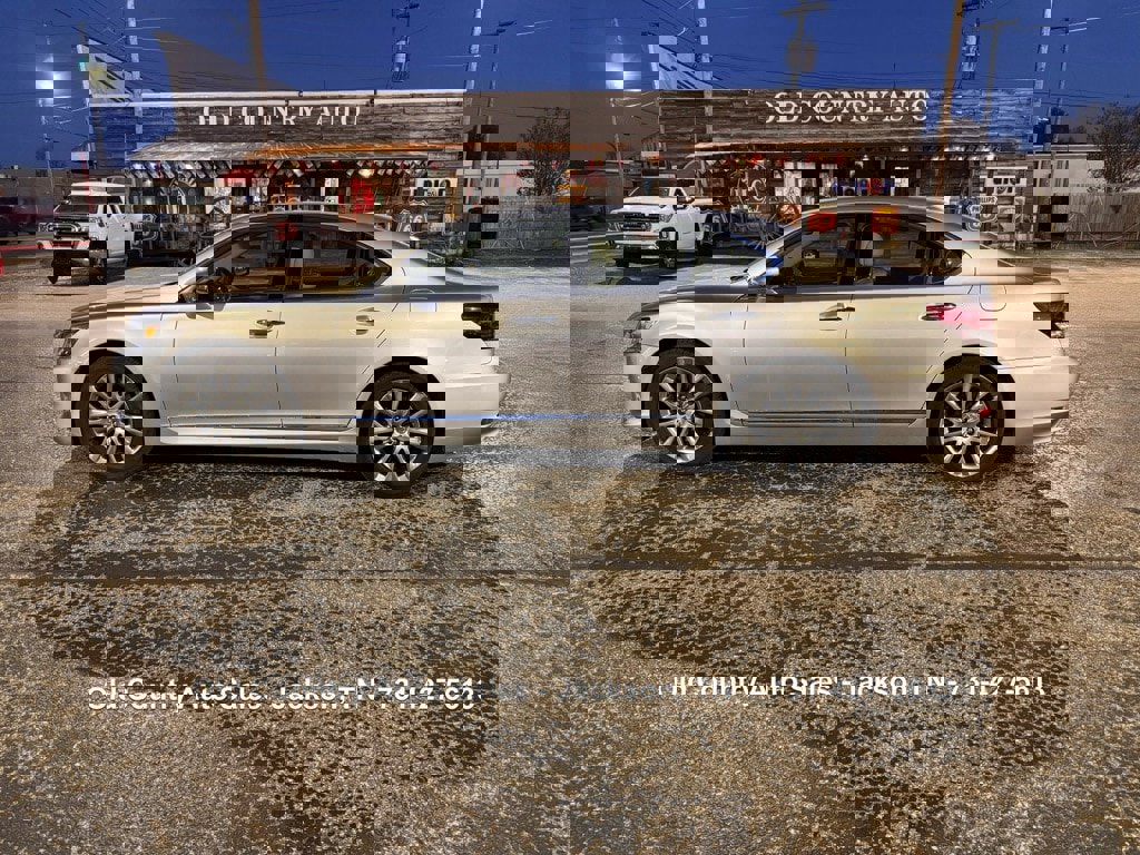 Used 2014 Lexus LS 460 image 1