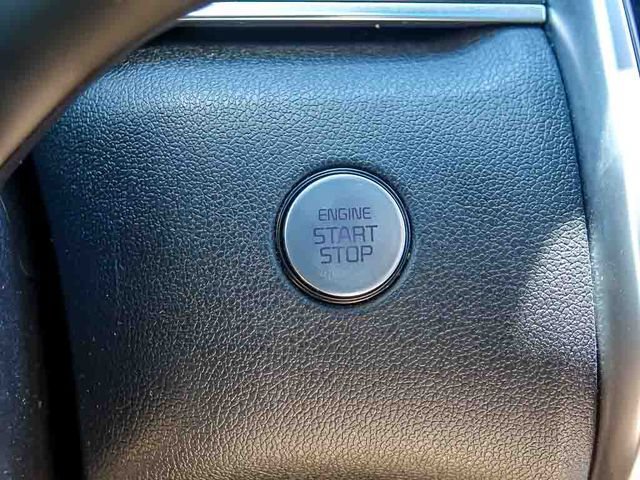Used 2023 Kia Sorento S w/ Panoramic Sunroof Package FWD image 20