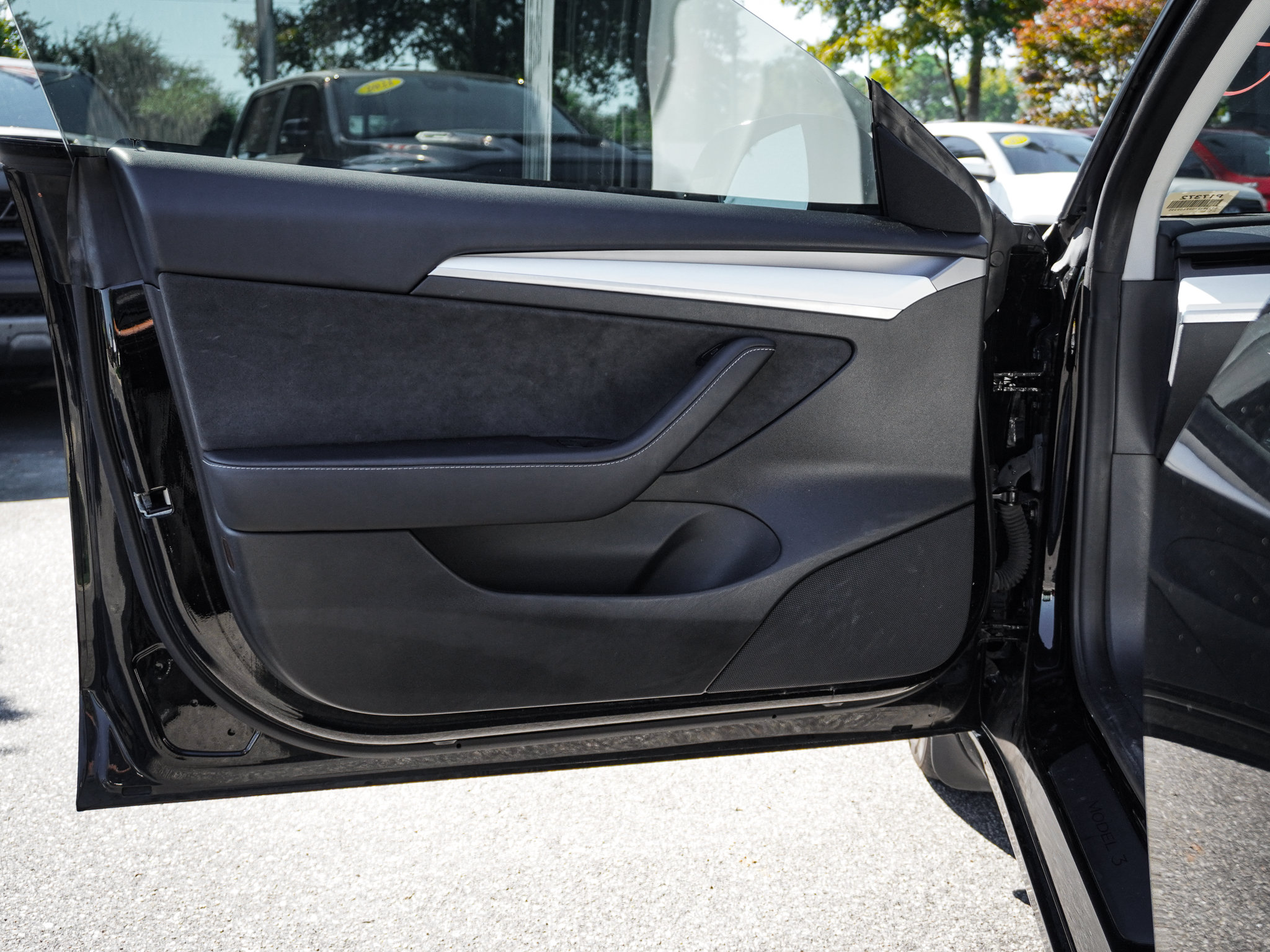 Used 2023 Tesla Model 3 Standard Range RWD image 49