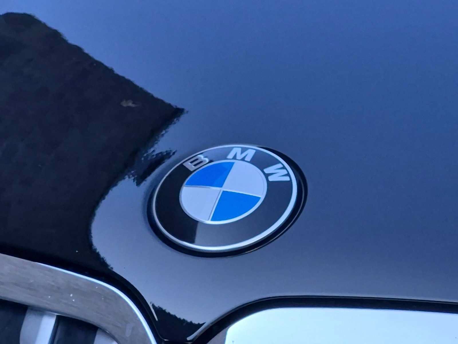 Used 2022 BMW X7 xDrive40i w/ Executive Package AWD/4WD image 12