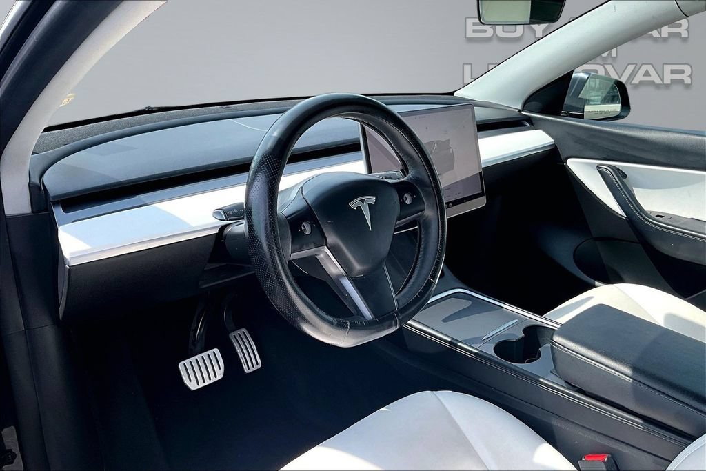 Used 2022 Tesla Model Y Performance AWD/4WD image 14
