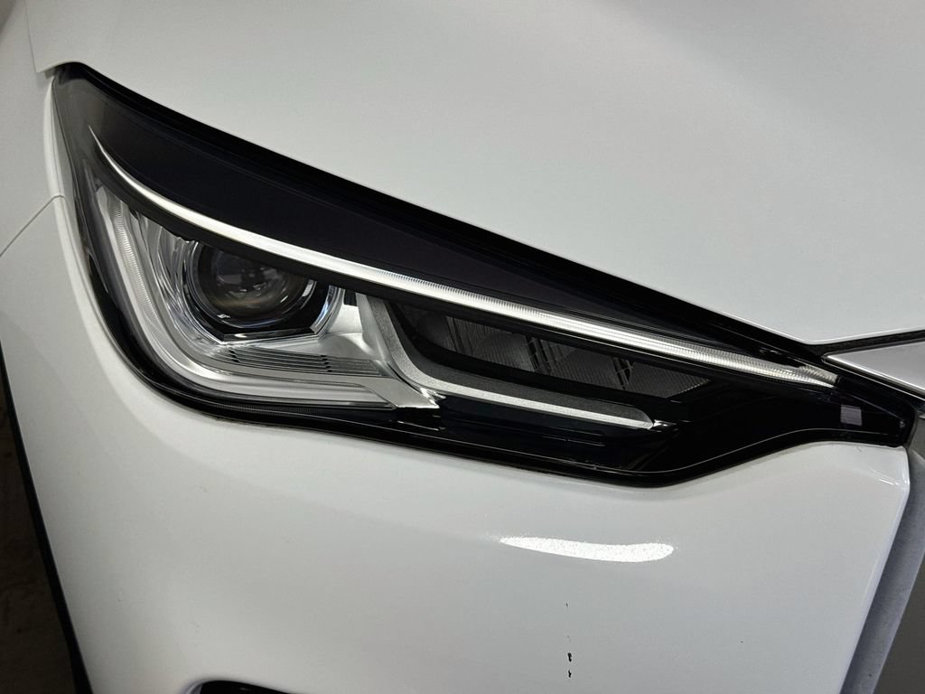 Certified 2023 INFINITI QX50 Luxe FWD image 42