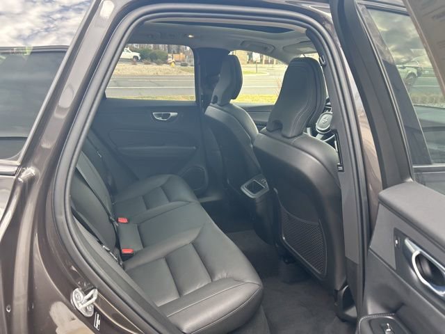 Certified 2025 Volvo XC60 B5 Plus w/ Climate Package image 13