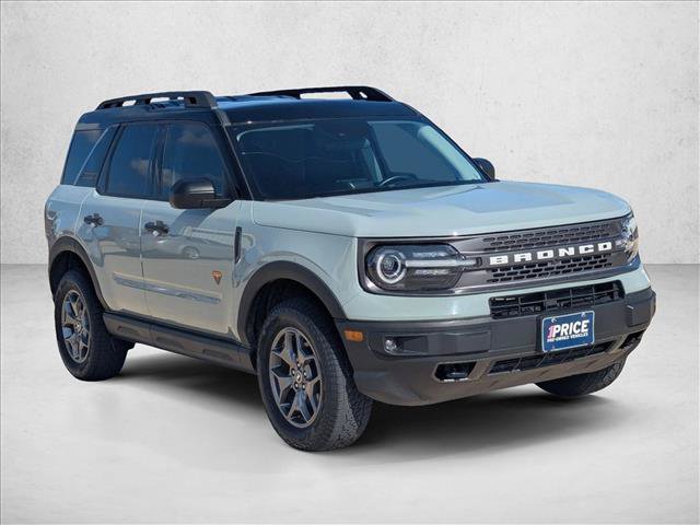 Used 2023 Ford Bronco Sport Badlands AWD/4WD image 3