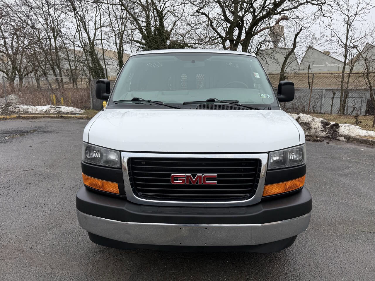 Used 2017 GMC Savana 2500 RWD image 8