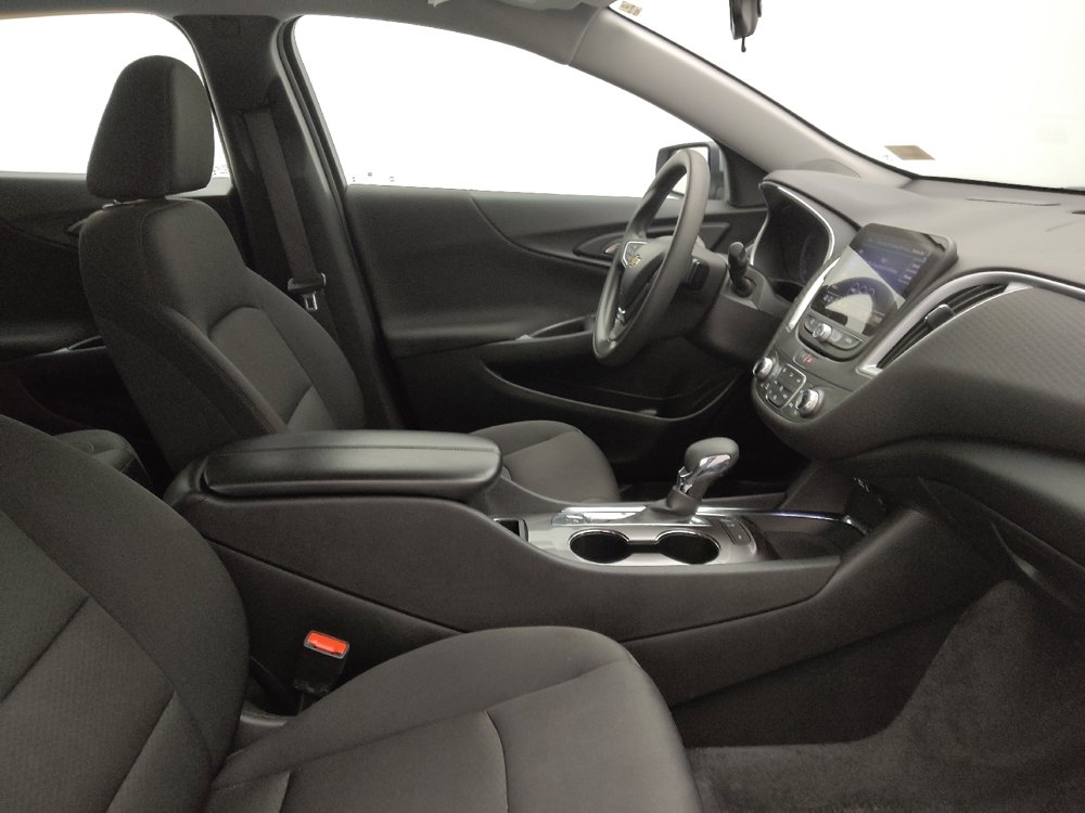 Used 2024 Chevrolet Malibu LT image 21