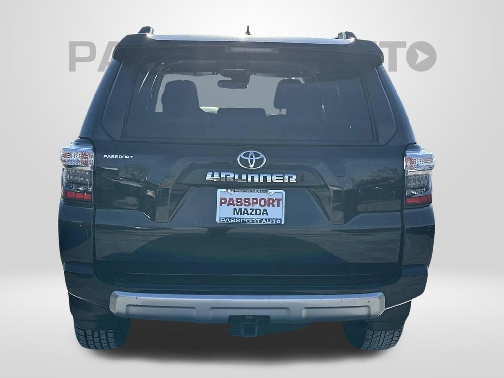 Used 2024 Toyota 4Runner TRD Off-Road image 3