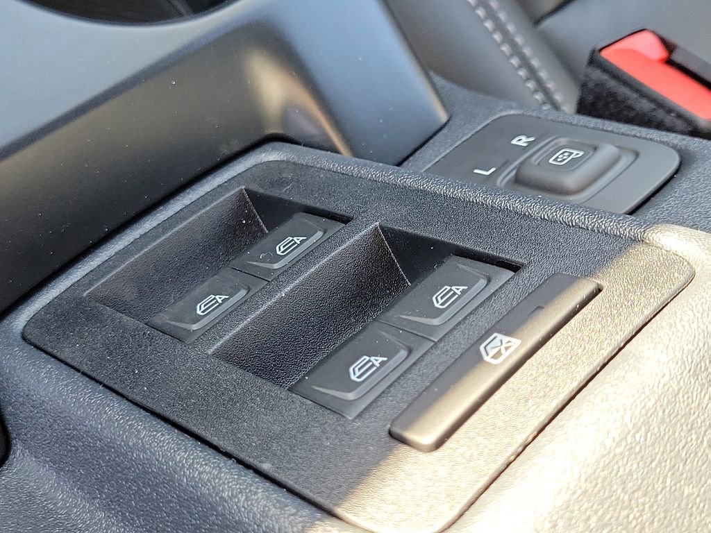 New 2025 Ford Bronco Outer Banks w/ Sasquatch Package image 29