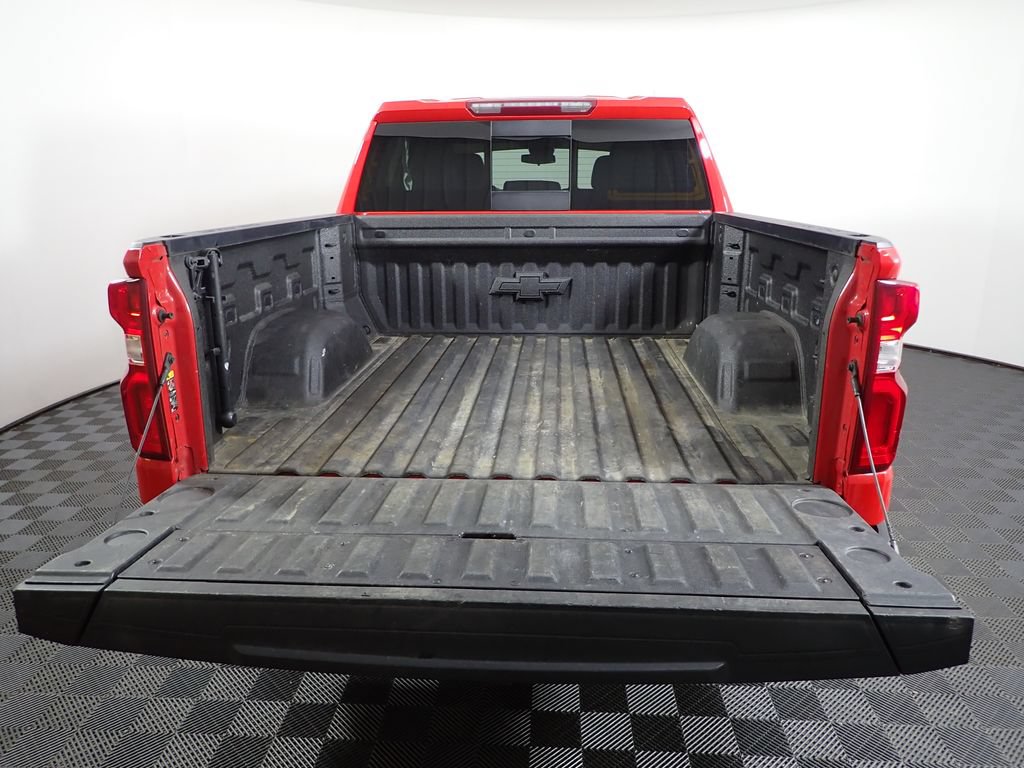 Used 2024 Chevrolet Silverado 1500 LT Trail Boss w/ Convenience Package II AWD/4WD image 16