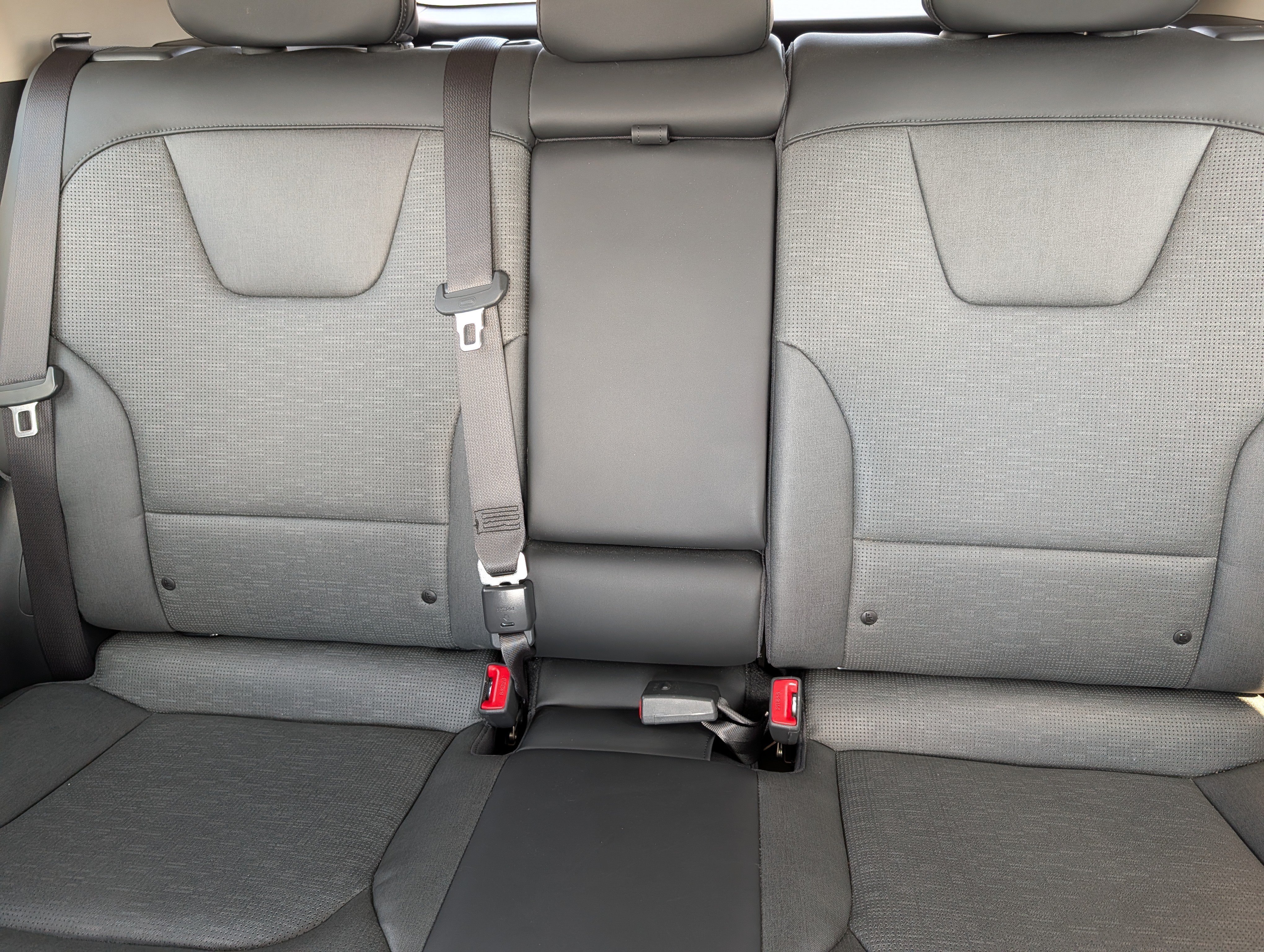 Certified 2024 Kia Niro Wave w/ Wave Preserve Package FWD image 17
