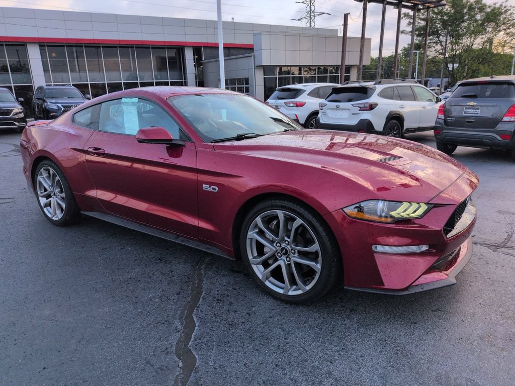 Used 2019 Ford Mustang GT Premium RWD image 7