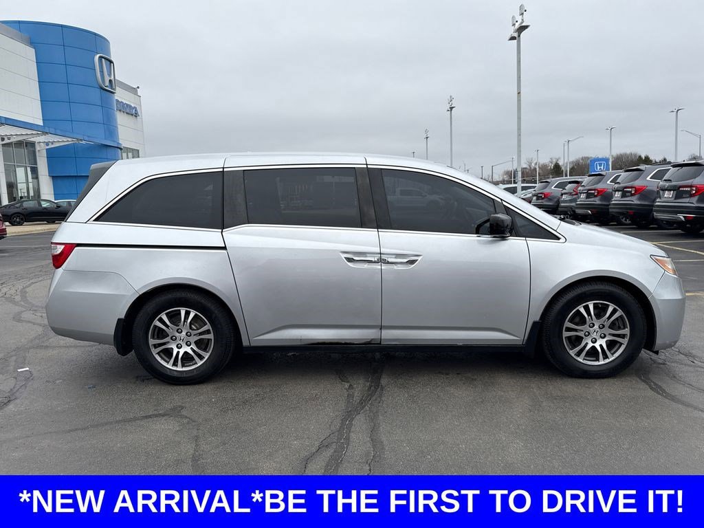 Used 2011 Honda Odyssey EX image 12
