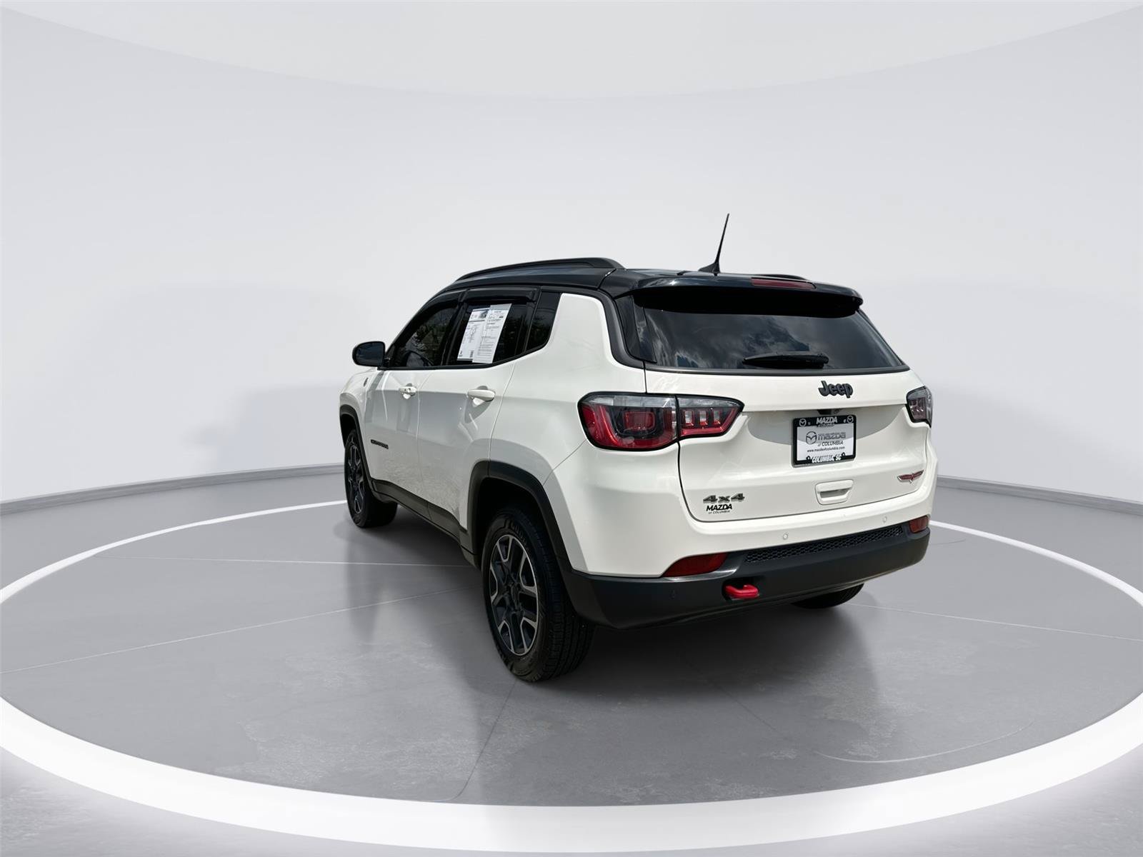 Used 2019 Jeep Compass Trailhawk w/ Cold Weather Group AWD/4WD image 6
