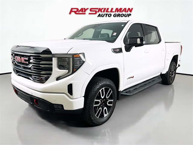 Used 2025 GMC Sierra 1500 AT4 w/ AT4 Premium Package image 3
