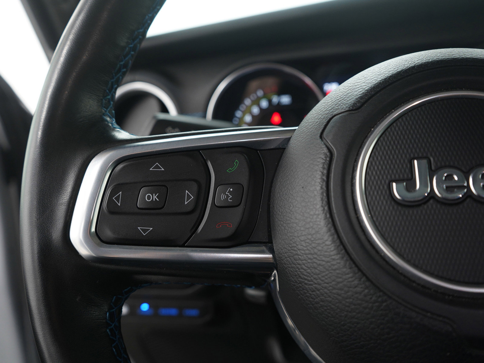 Used 2022 Jeep Wrangler Unlimited Rubicon 4xe w/ Cold Weather Group image 23