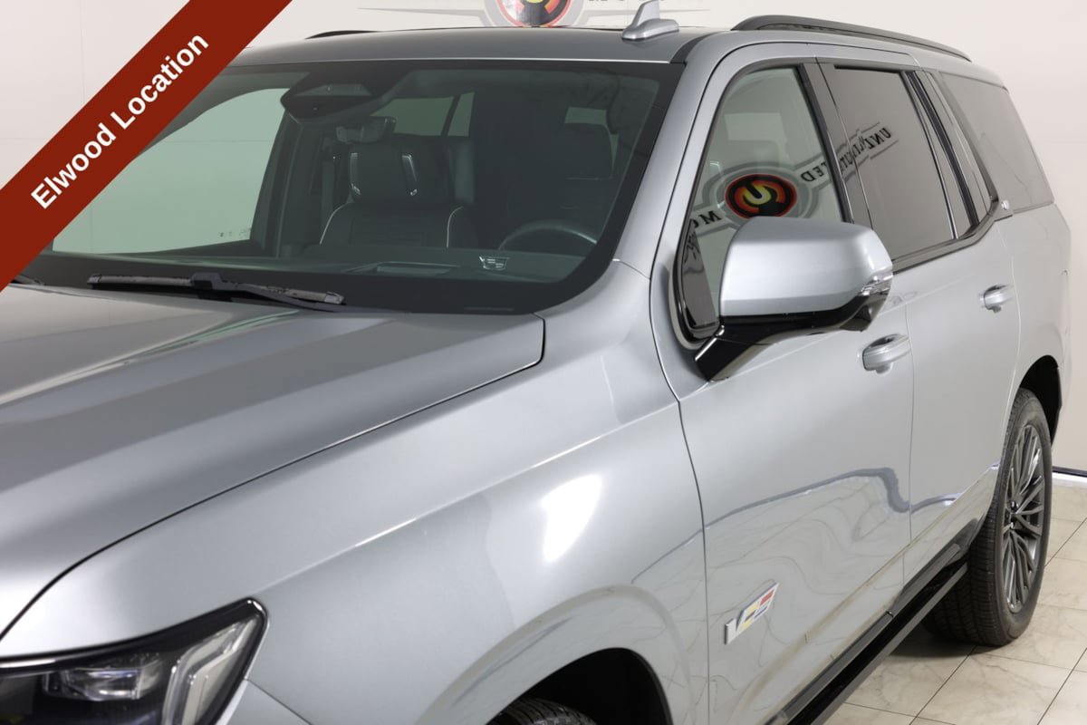 Used 2023 Cadillac Escalade V AWD/4WD image 53