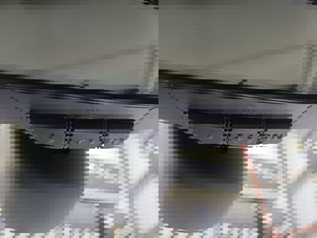 New 2025 Land Rover Discovery Sport S image 34