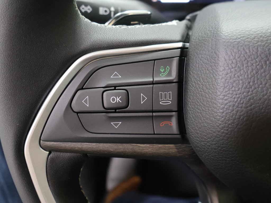 New 2027 Jeep Grand Cherokee Limited AWD/4WD image 24