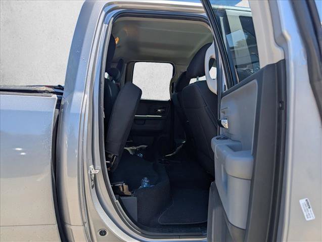 Used 2019 RAM 1500 Warlock RWD image 17