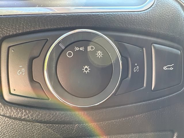 Used 2016 Ford Edge Titanium w/ Equipment Group 301A AWD/4WD image 24