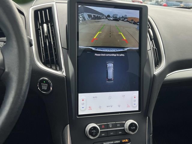 Certified 2023 Ford Edge Titanium w/ Equipment Group 301A AWD/4WD image 24