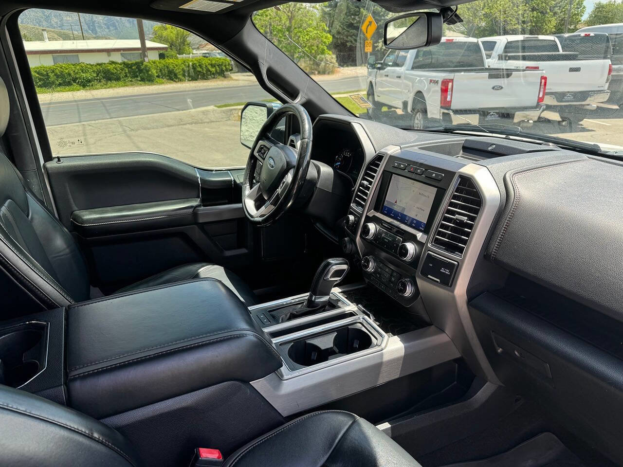 Used 2020 Ford F150 Platinum w/ Equipment Group 701A Luxury AWD/4WD image 19