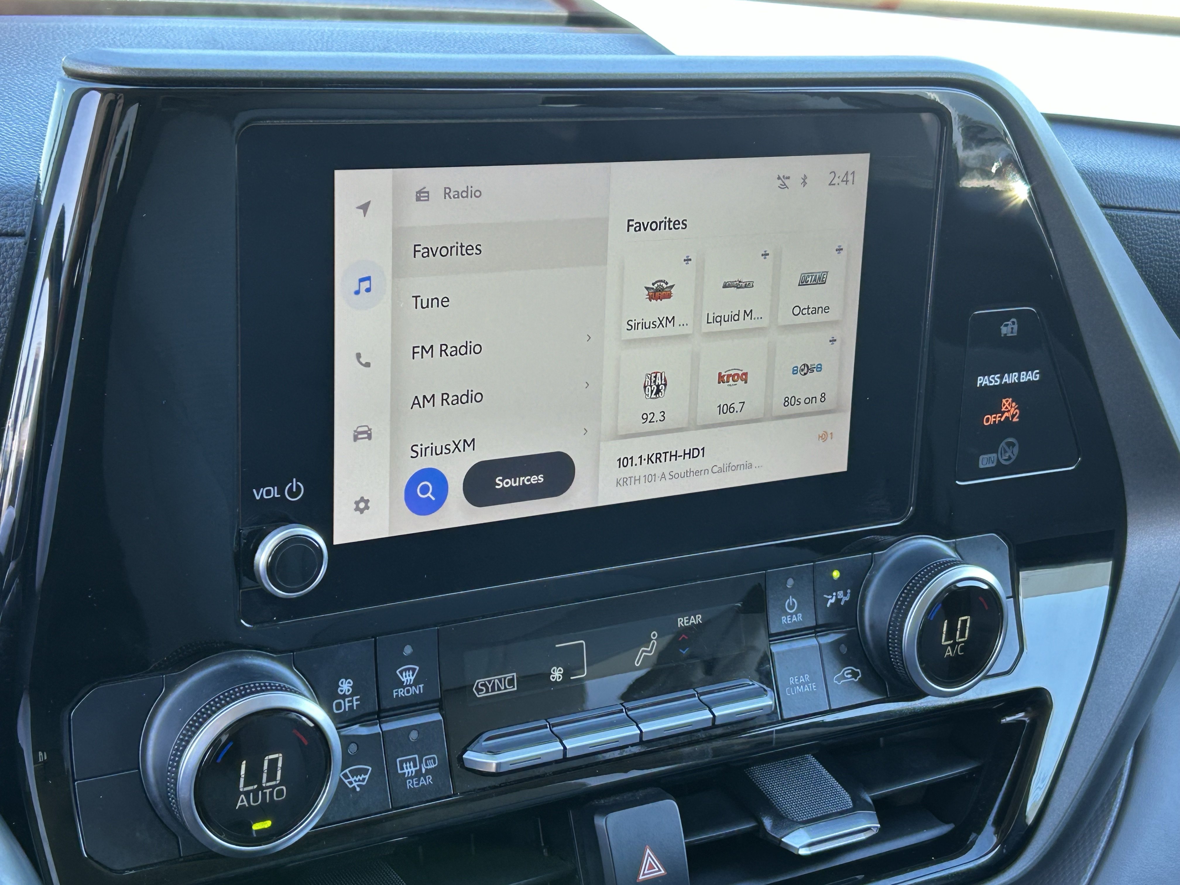 Certified 2023 Toyota Highlander LE FWD image 21