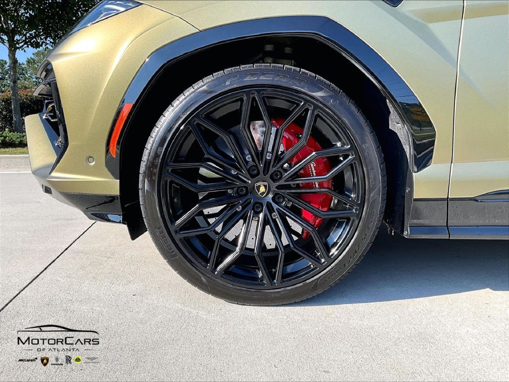 Used 2025 Lamborghini Urus Performante AWD/4WD image 10